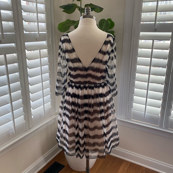 Tracy reese ikat zebra dress 100% silk size 6 - Picture 3 of 6